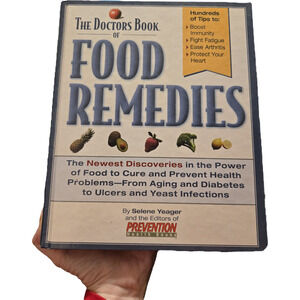 The doctors book of food remedies by Selene Yaeger 1579541190 prevention